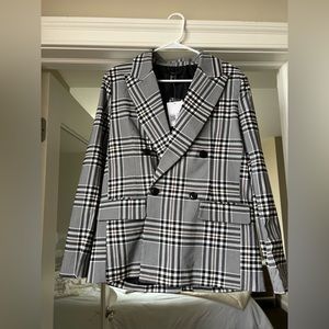 NWT. Forever 21 Padded Plaid Blazer